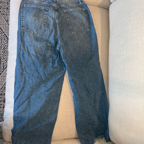 BDG high rise baggy dark wash jean size 32 - Picture 4 of 4